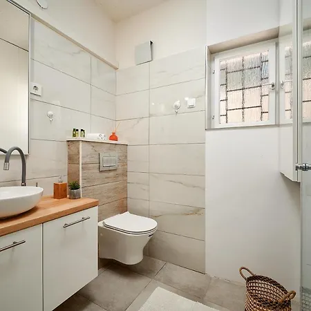 Sun Spalato Mistral فيلة *